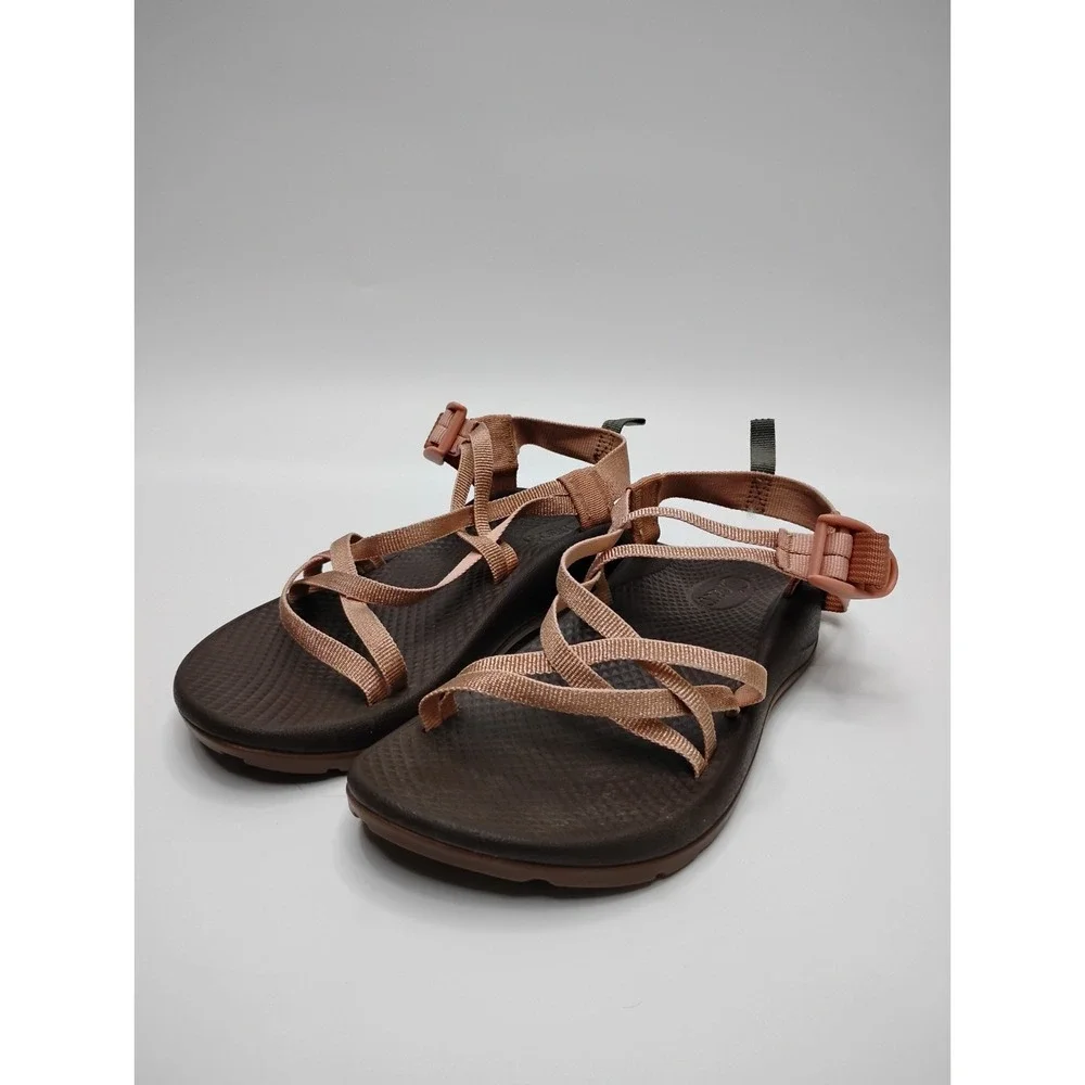 Chaco Rose Gold Shiny kids Girls Youth sandals size US 5 UK 4 EU 36 Pink